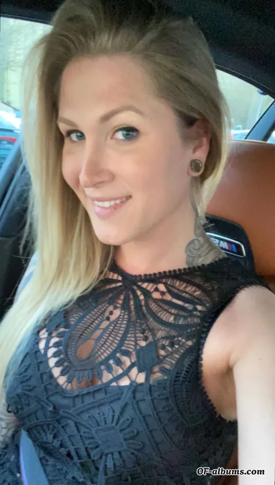 Image #1 of dannidaniels