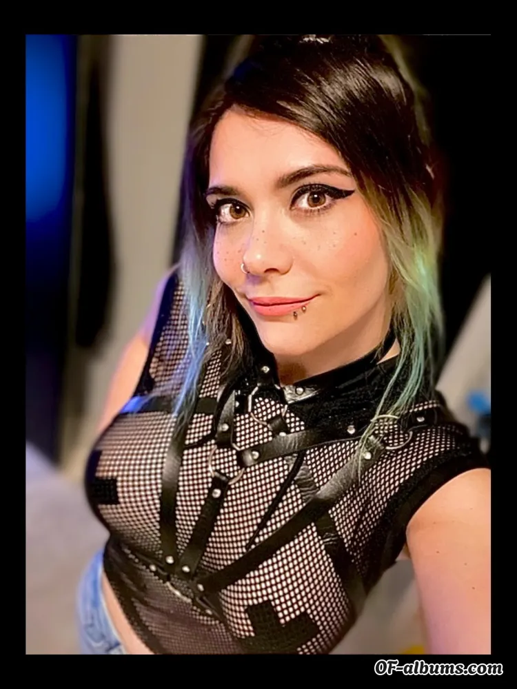 Image #1 of denichexo