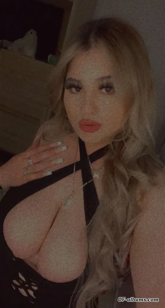 Image #1 of dollyexclusive