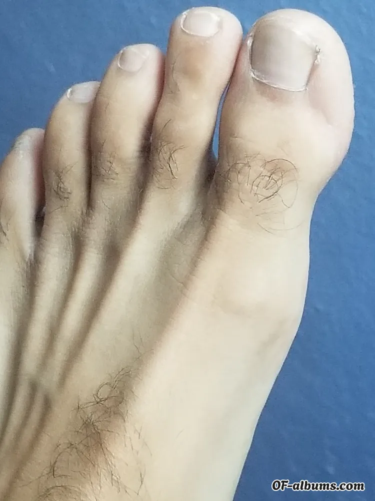 Image #1 of dominantmalefeet