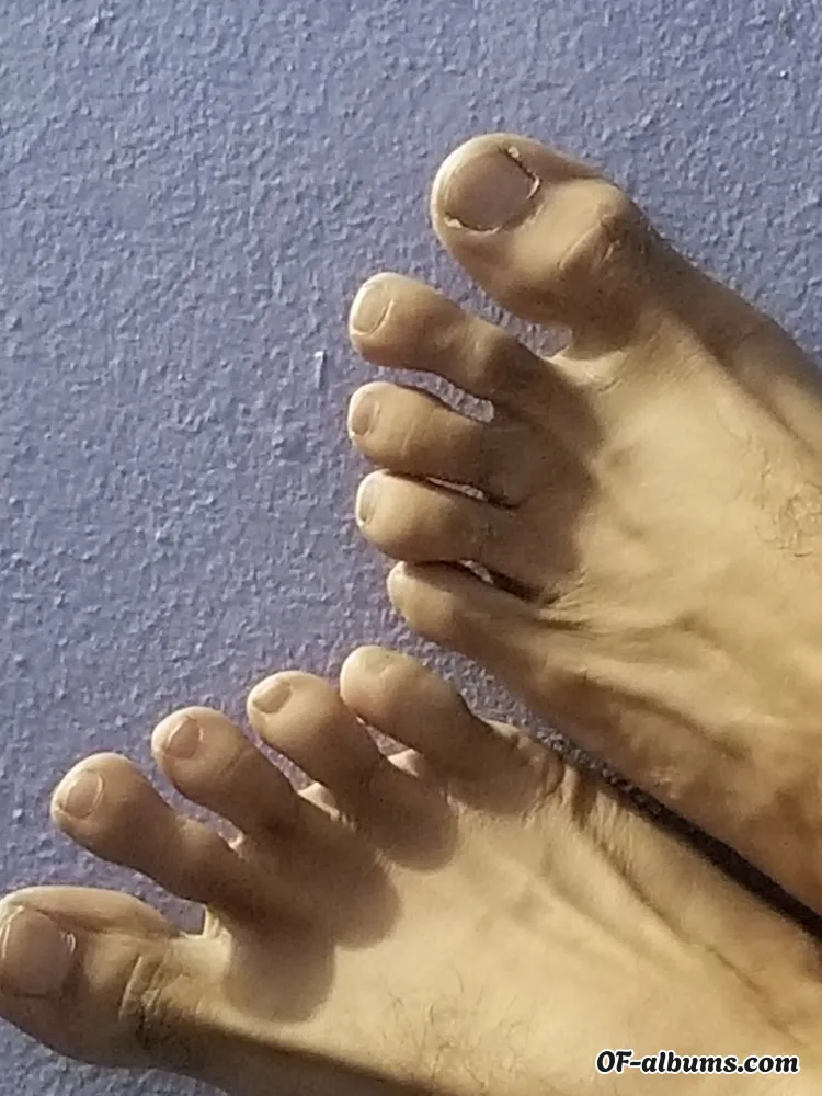 Image #2 of dominantmalefeet