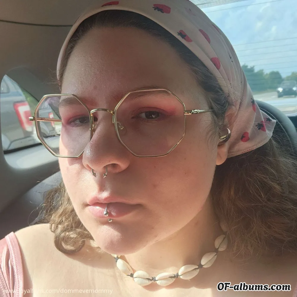 Image #1 of dommevemommy