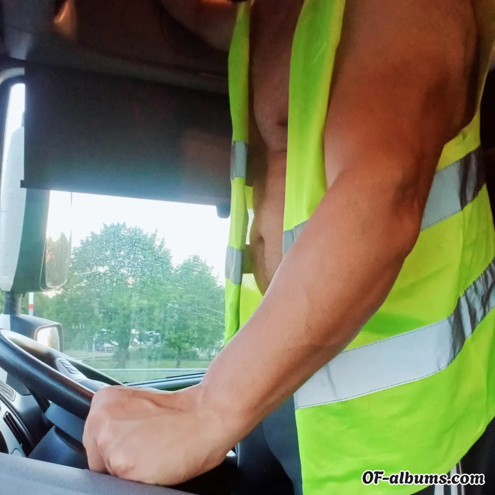 Image #1 of drivertruck