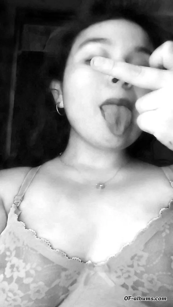 Image #2 of dulcevega