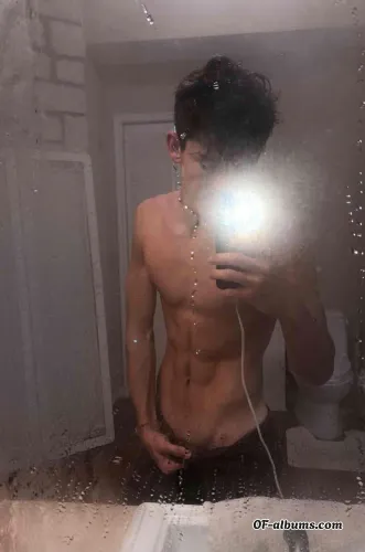 Image #3 of dylpickle69