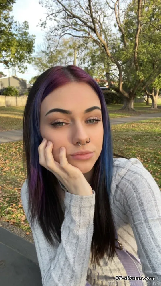 Image #1 of egirl_69