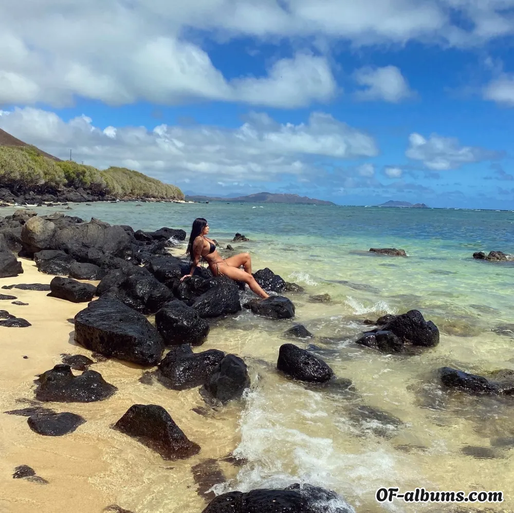 Image #2 of elena.sky