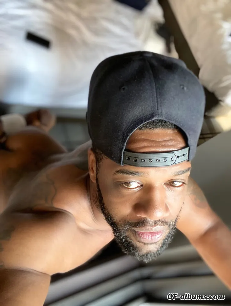 Image #1 of eli.martinezxxx