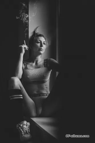 Image #5 of elise_van_vlaanderen