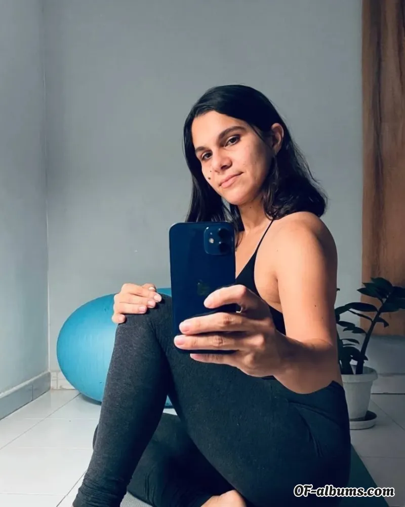 Image #3 of elvirakois