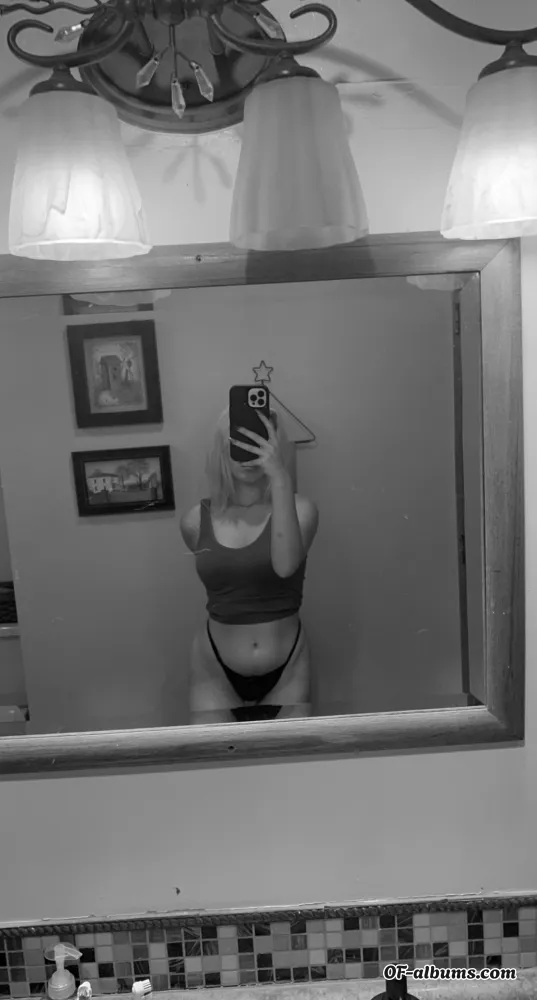 Image #1 of elysiagirl