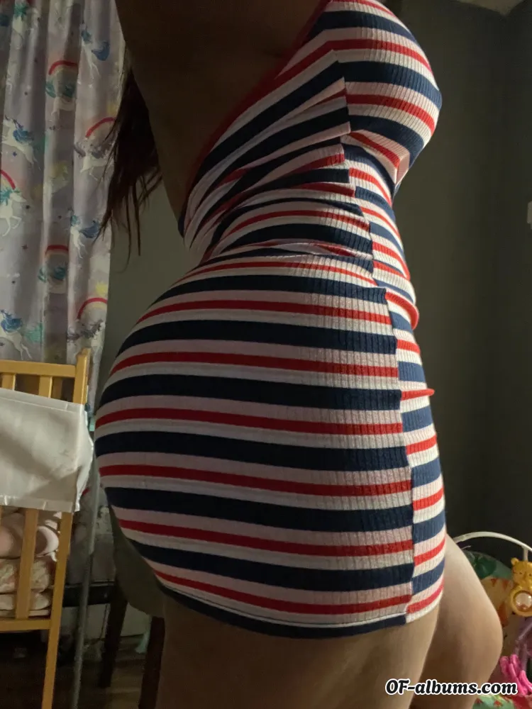 Image #1 of emely193