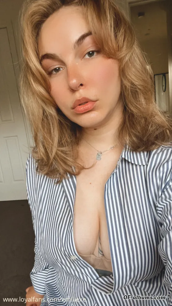 Image #1 of emiliexe