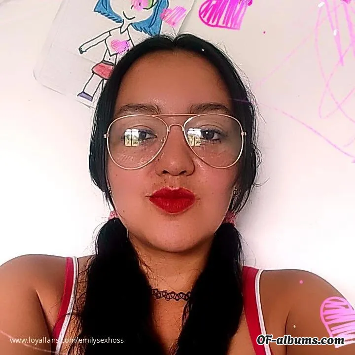 Image #1 of emilysexhoss