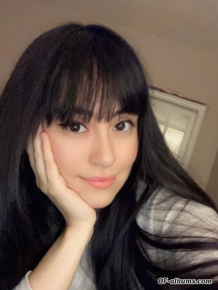 Image #10 of emilyuumi