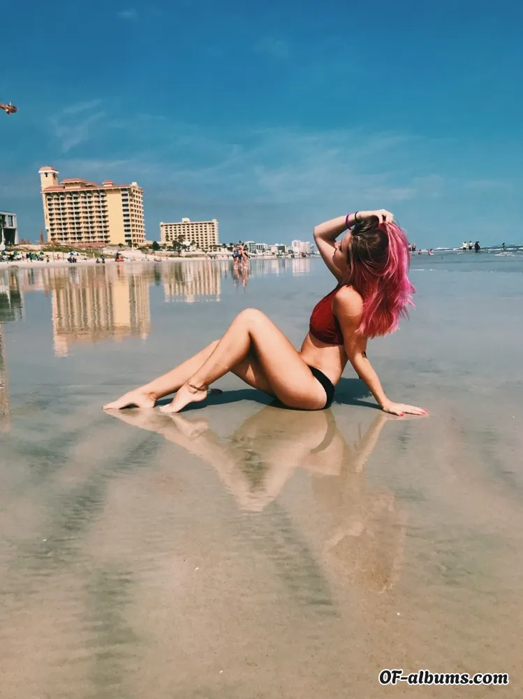 Image #2 of emmahershy