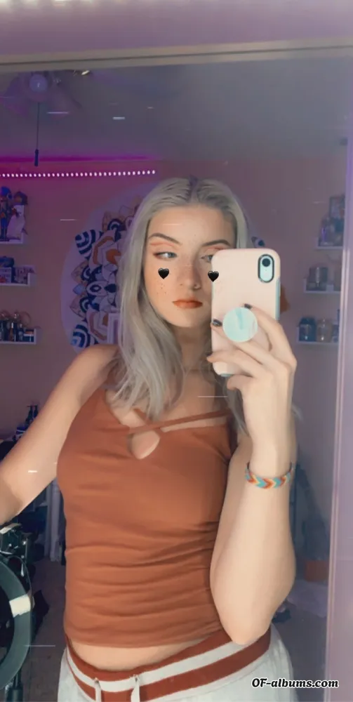 Image #1 of emmahershy