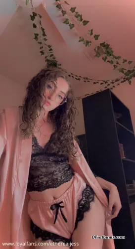 Image #3 of etherealjess