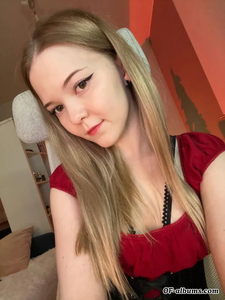 Image #4 of fairy_casey