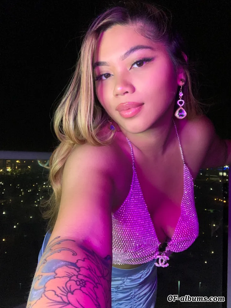 Image #1 of filuhpinaa