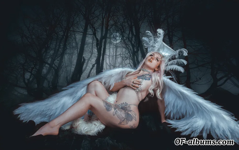 Image #2 of foxxylane