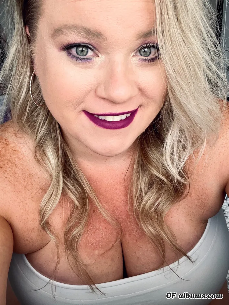 Image #1 of freckledellie
