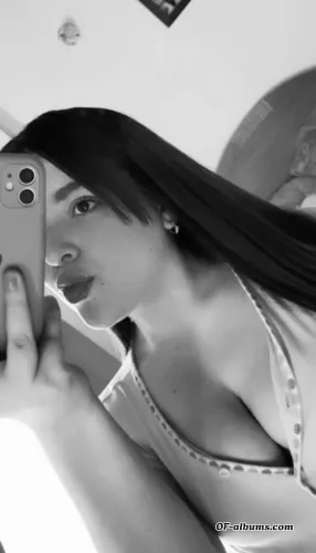 Image #2 of gabiburbano