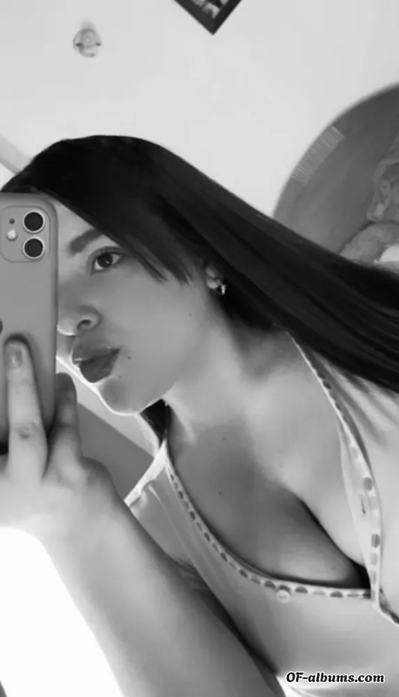 Image #1 of gabiburbano