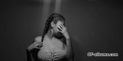 Image #2 of gabrielamx