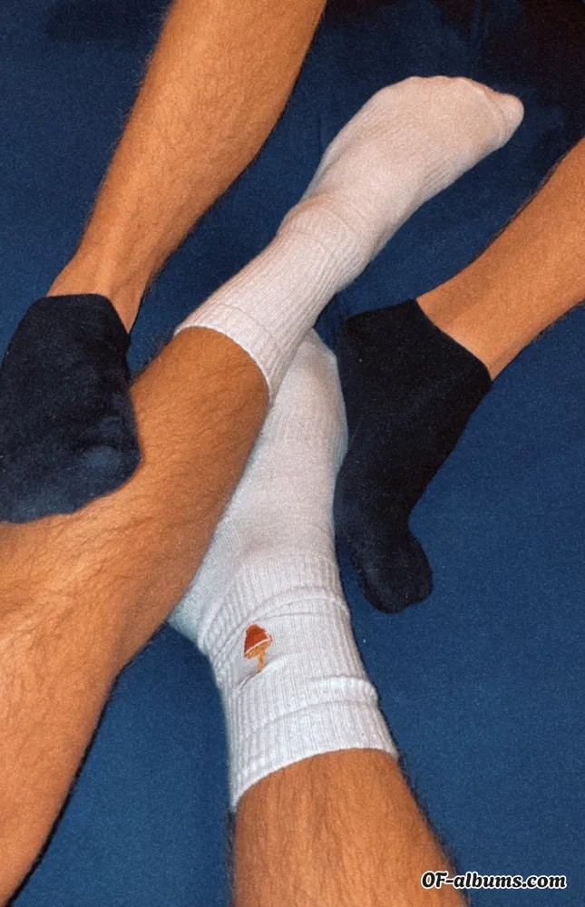 Image #2 of gayfeetfeed