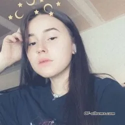 Image #1 of ghostgurl