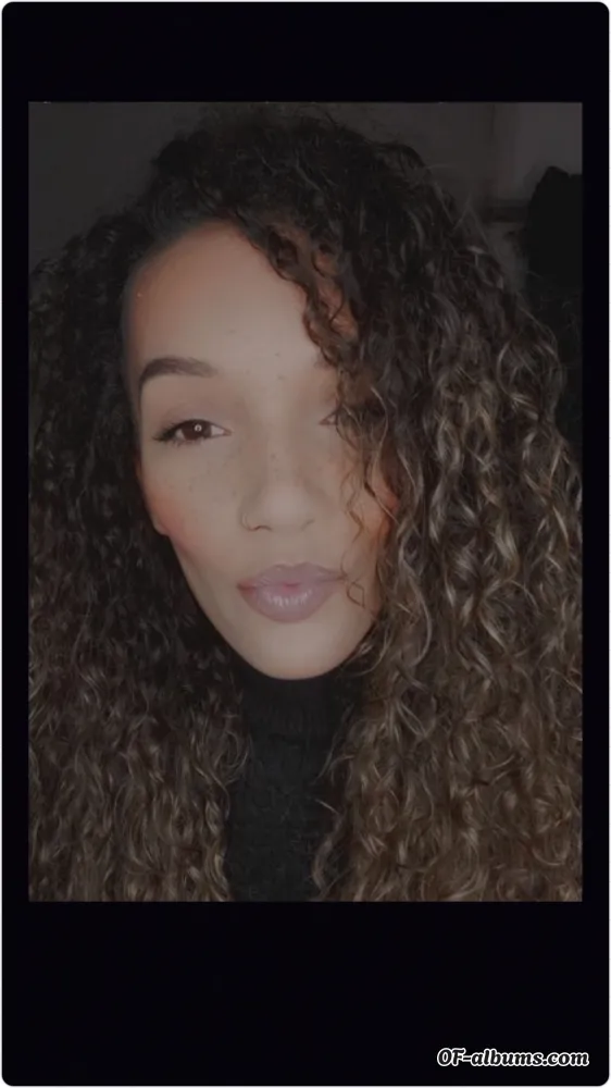 Image #3 of goddesszendaya8
