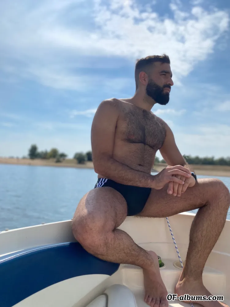 Image #5 of hairydomxl