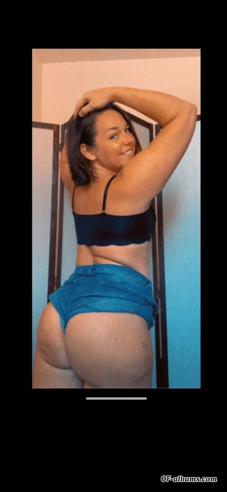 Image #1 of haybalesandbooty