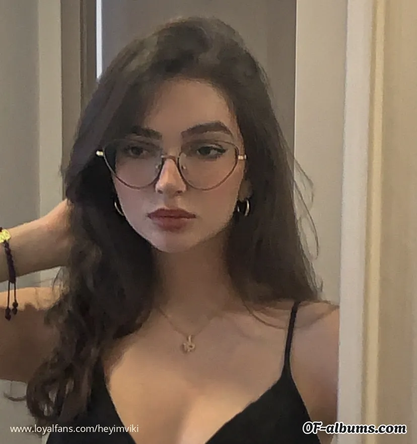 Image #1 of heyimviki