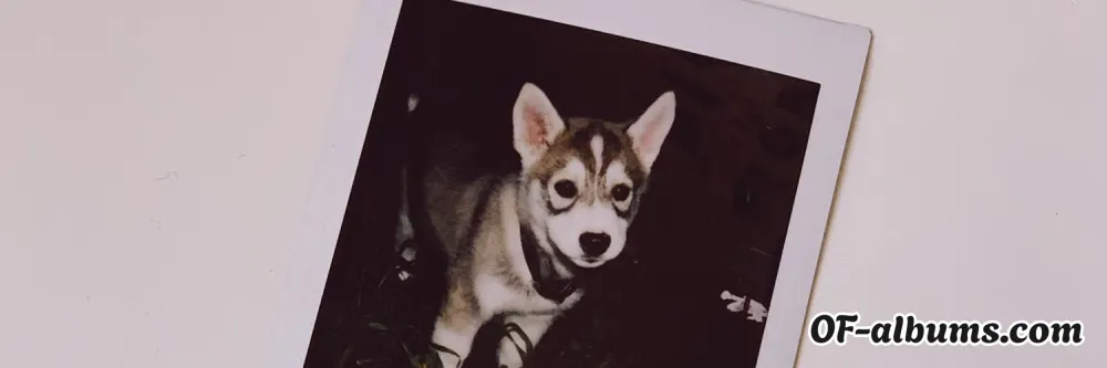 Image #2 of hiiijulia