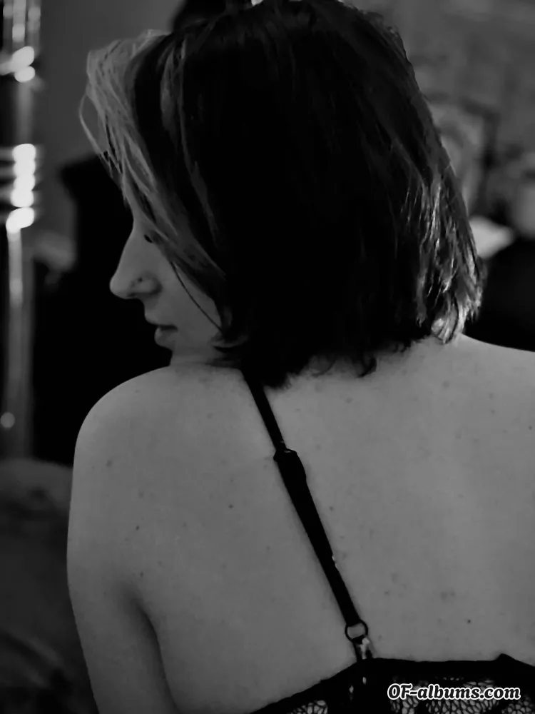 Image #1 of honey1425