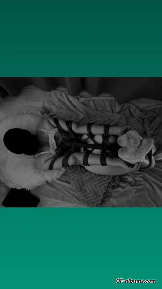 Image #2 of honeydiipp