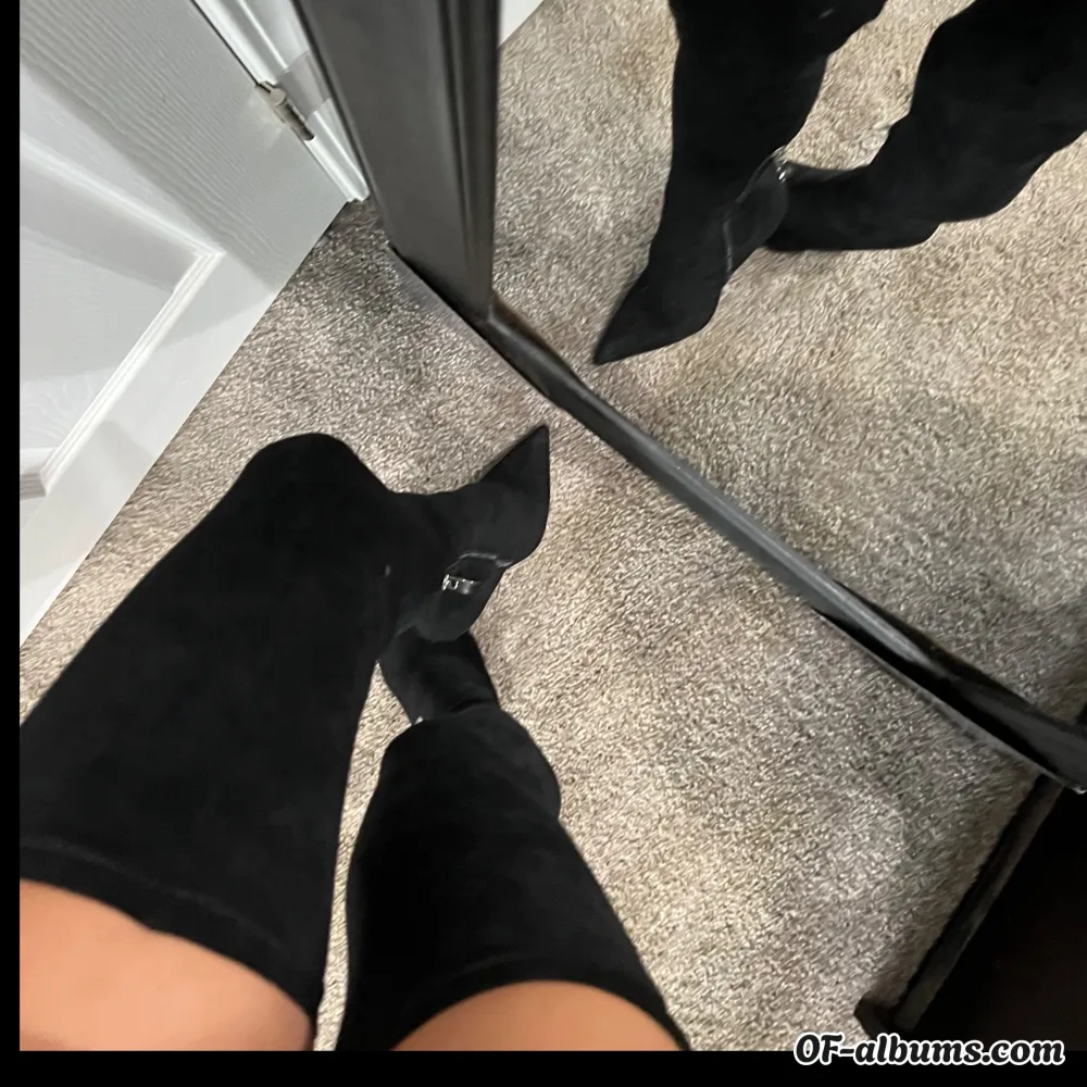 Image #2 of hotblondexx1