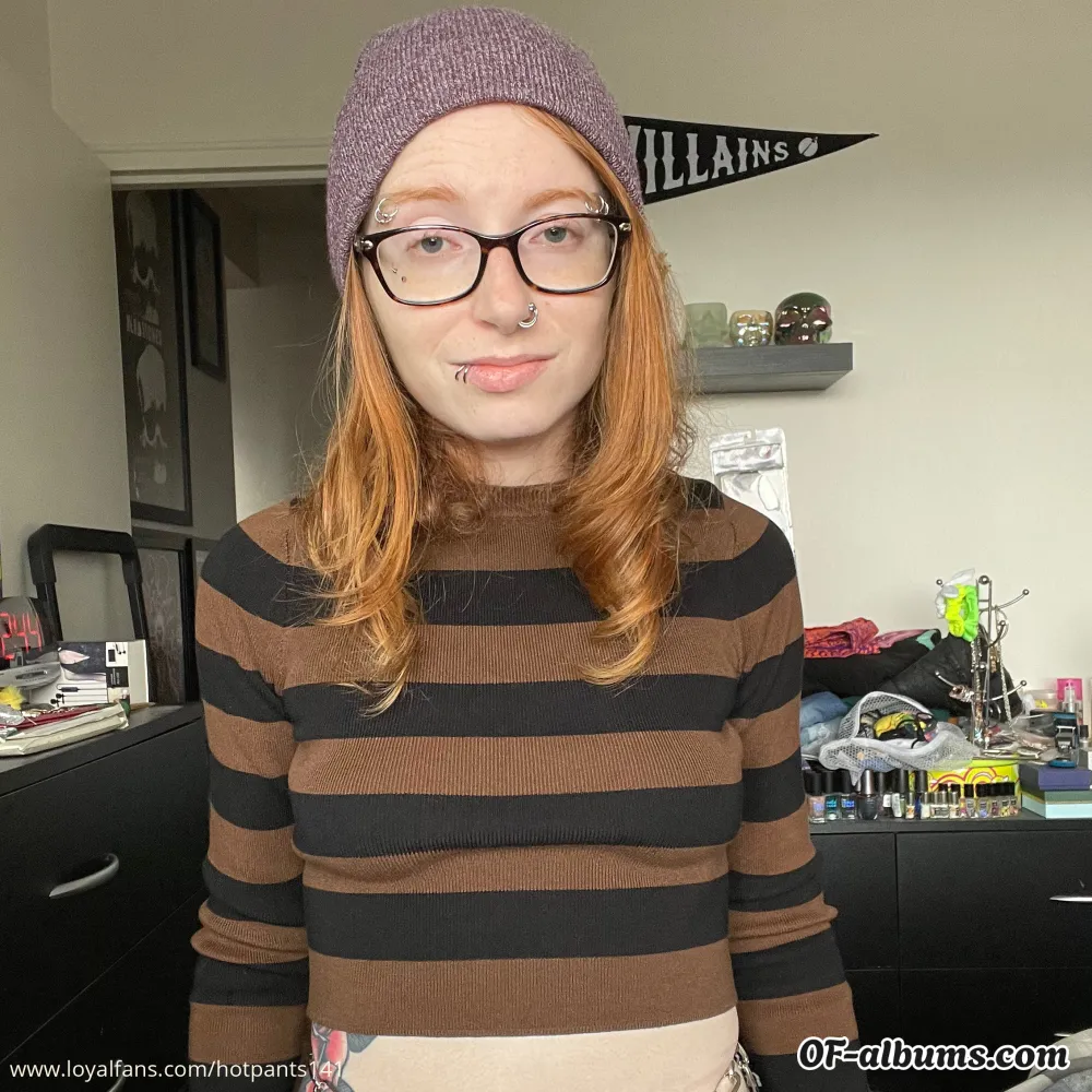 Image #3 of hotpants141