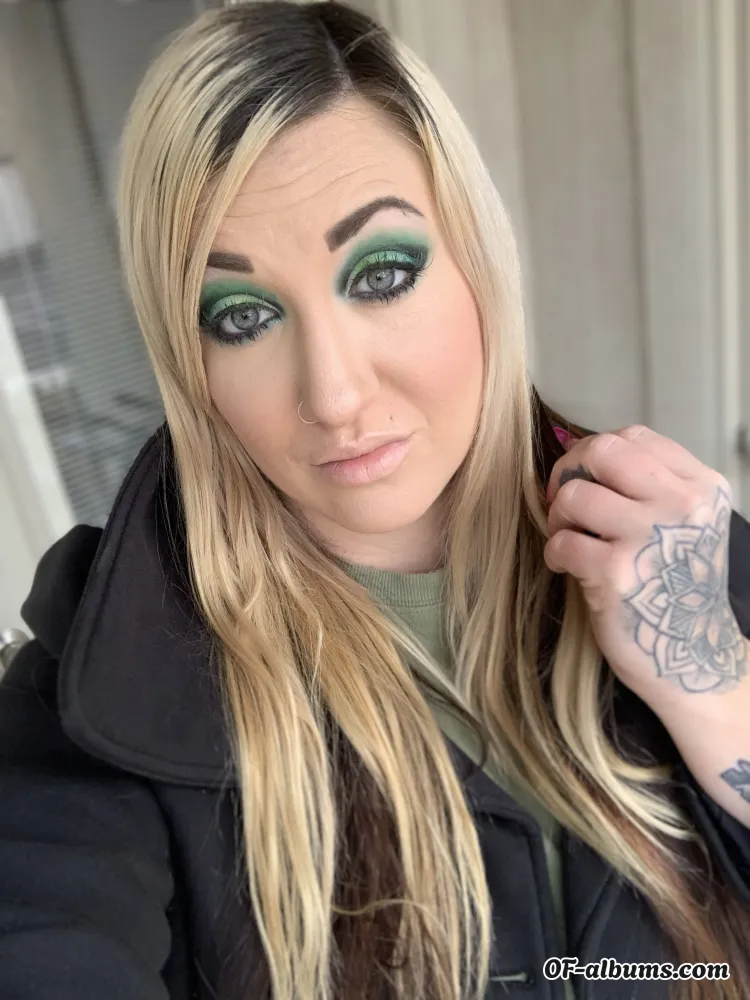 Image #1 of hottietottietasha