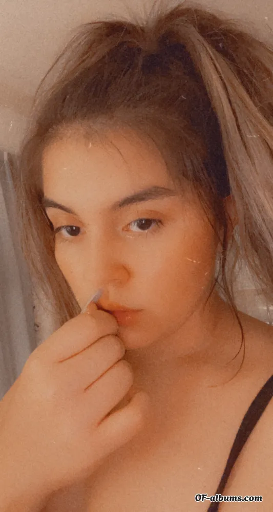 Image #1 of hunny.bunny69
