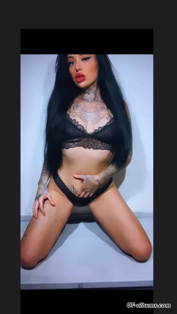 Image #2 of inked_girl21