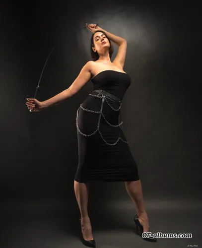Image #3 of intohermaze