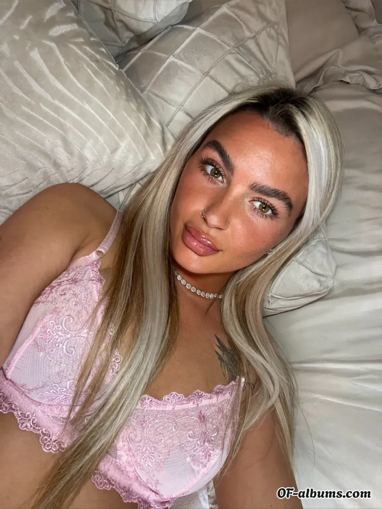 Image #1 of itslucygrace