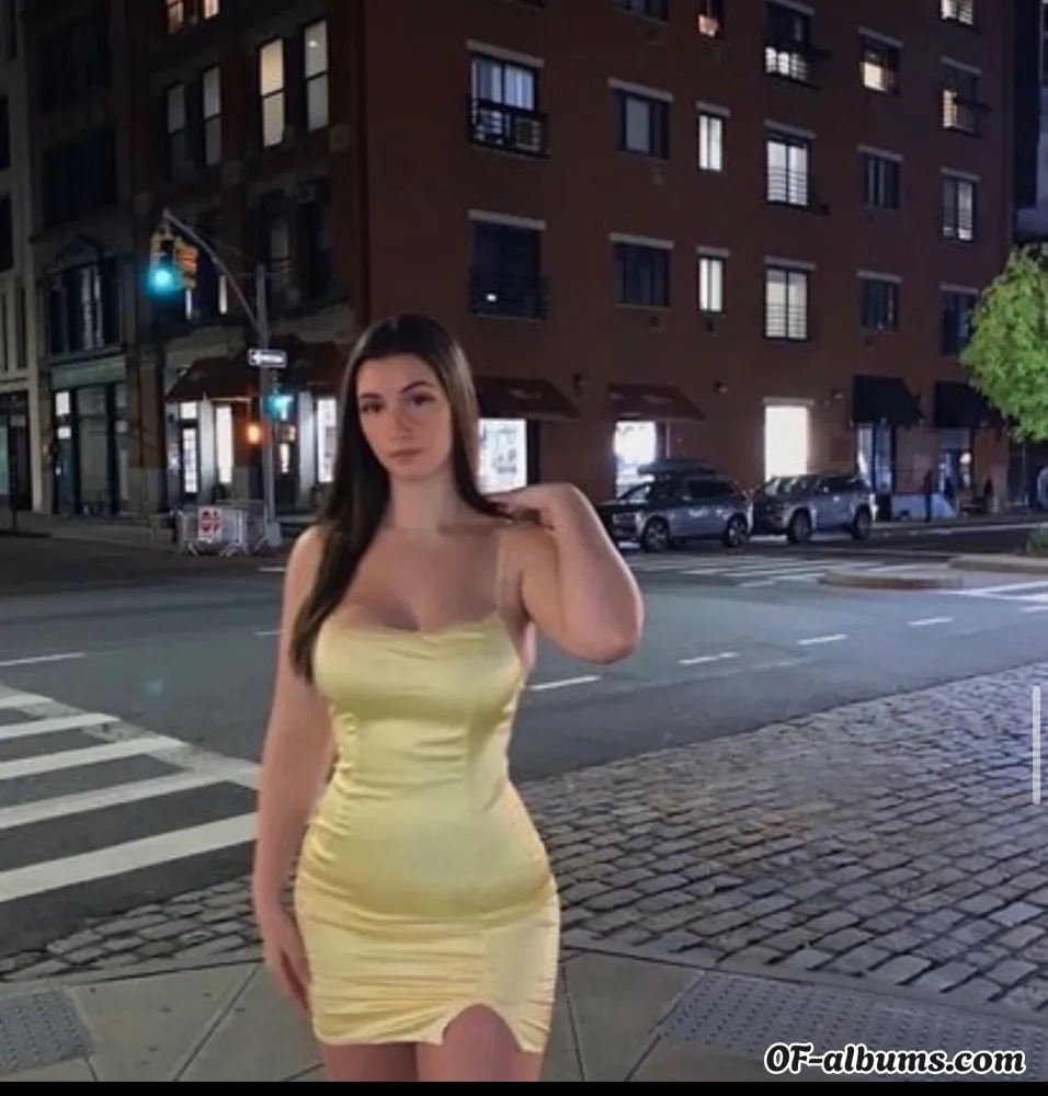 Image #2 of itsmiabailey