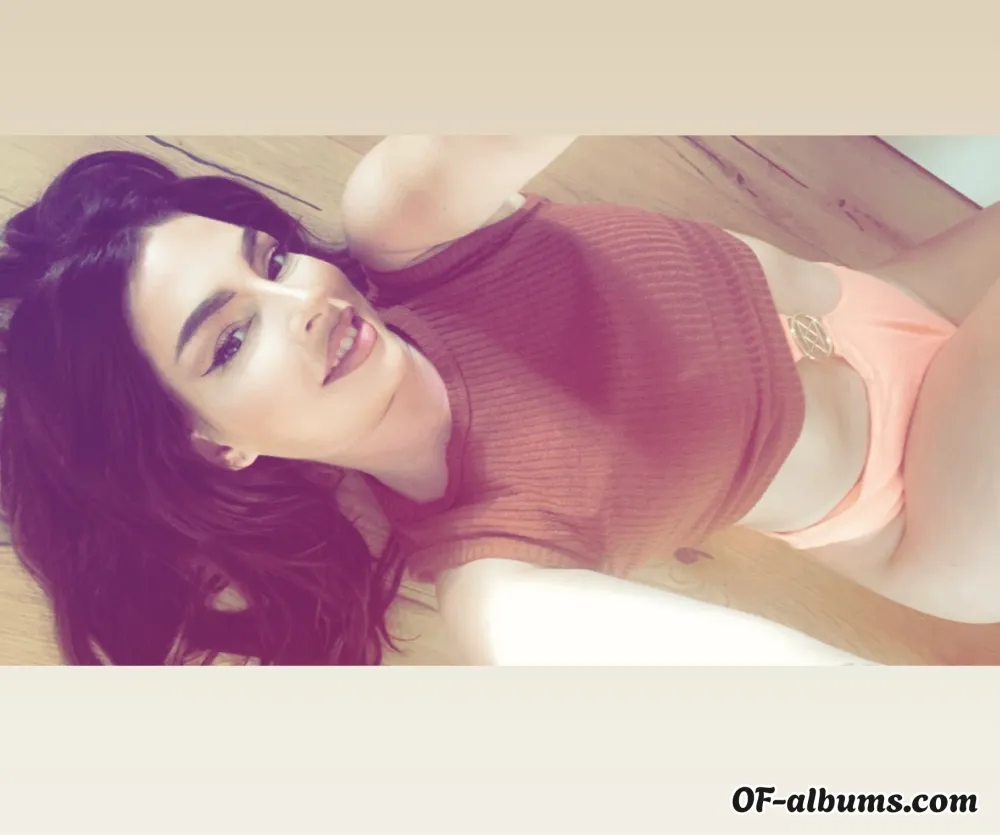 Image #1 of janamoon_official