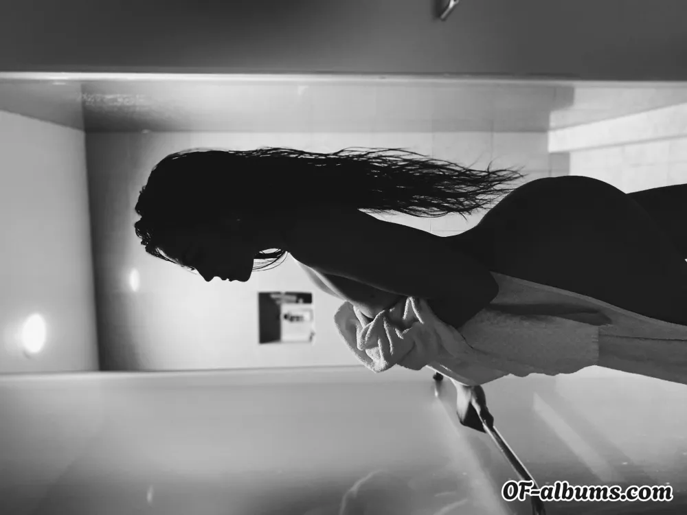 Image #2 of janemaryxo