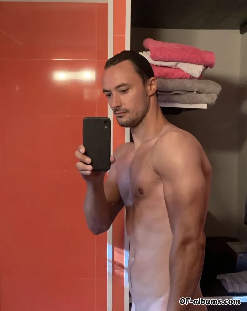 Image #1 of jean0006