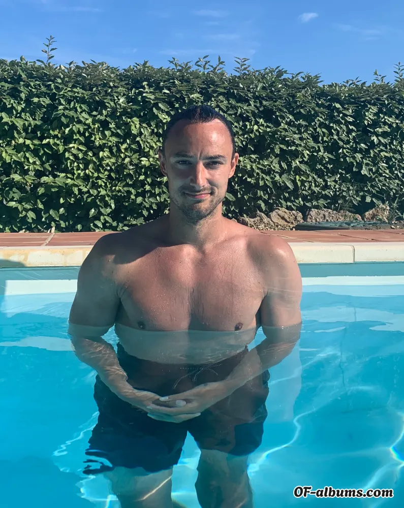 Image #2 of jean0006